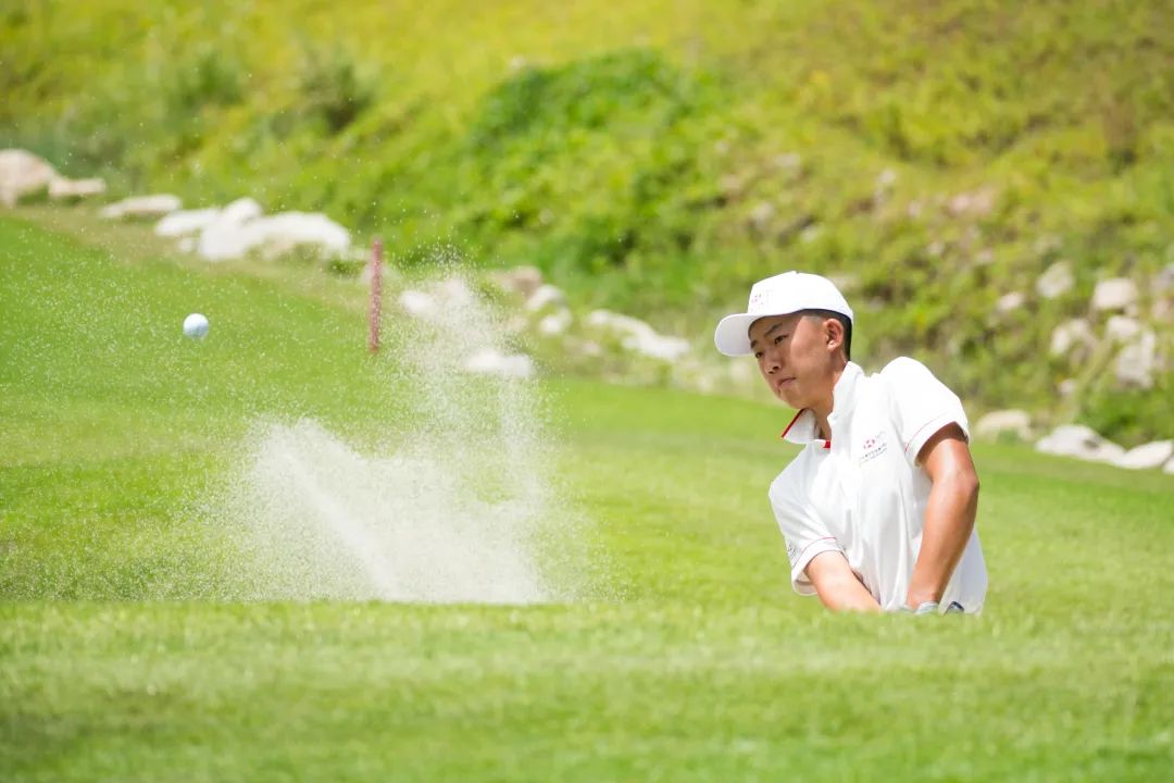 2020匯豐全國青少年高爾夫冠軍賽 于珠海  曹心羽 男女組領先