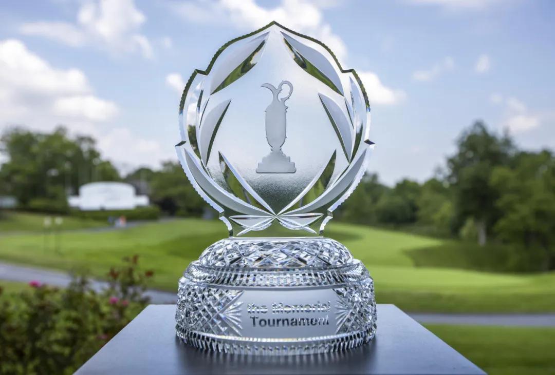 周四紀念高球賽將在俄亥俄州繆菲爾德鄉(xiāng)村俱樂部拉開戰(zhàn)幕 老虎·伍茲復出 李昊桐即將重返賽場