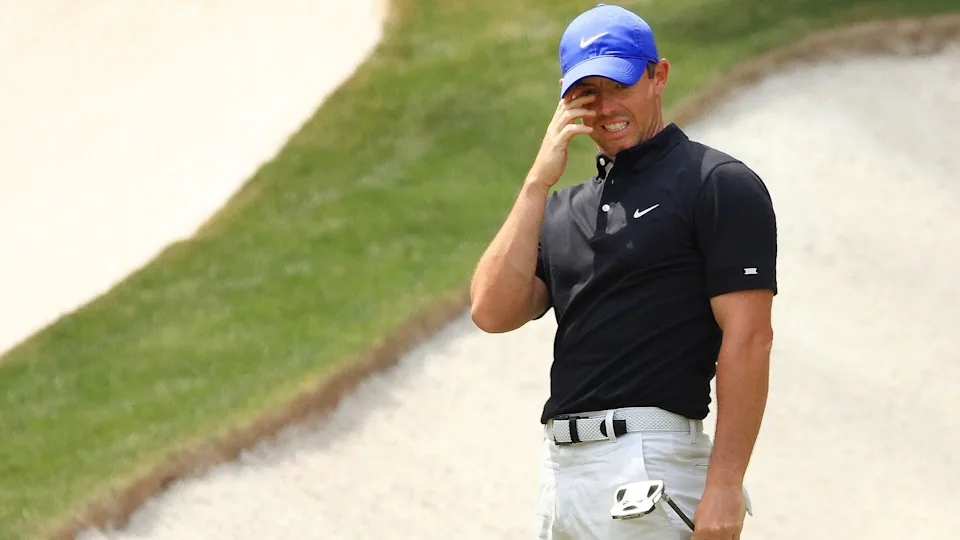 第85屆美國(guó)大師賽首輪結(jié)束后 羅里-麥克羅伊已經(jīng)落后了領(lǐng)先者賈斯丁-羅斯11桿